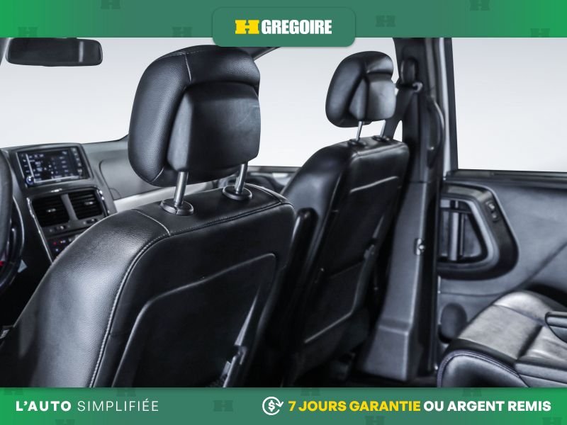 Dodge GR Caravan 822057 | GT AUTO AC MAGS CUIR NAV CAM RECULE 2020 Blanc Laval - photo #22