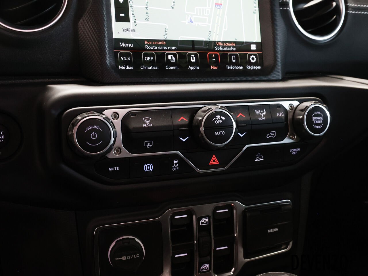 2023 Jeep Wrangler 4xe White Saint-Eustache - photo #17