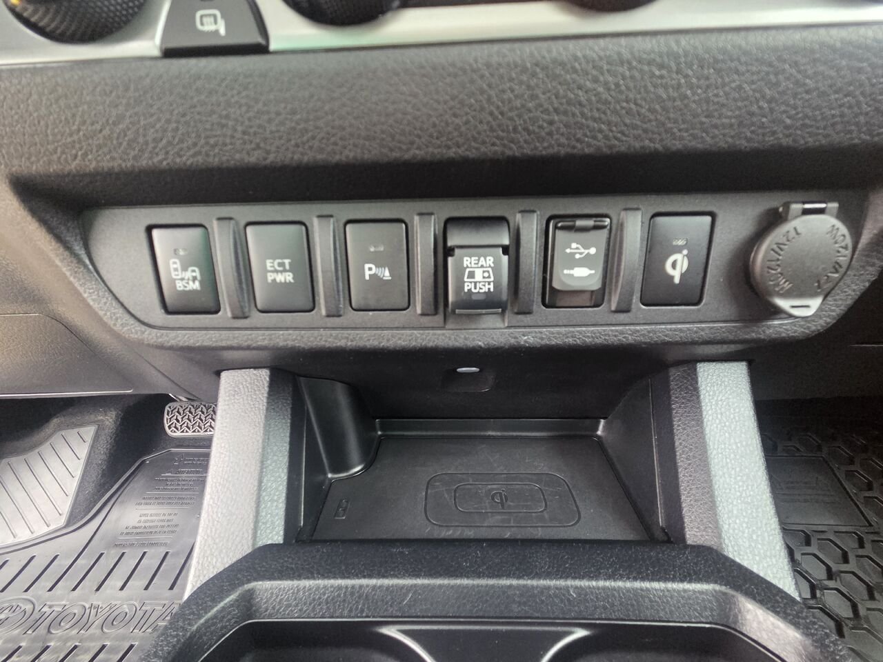 Toyota Tacoma Limited V6 Double Cab 4x4 BA 2019 Béton Lac-Etchemin - photo #17