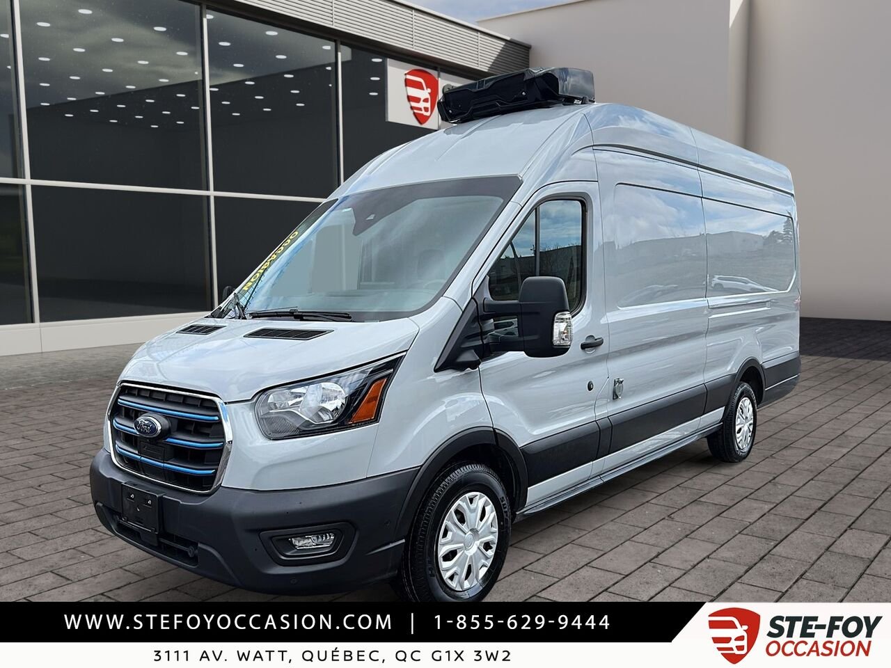 2022 Ford E-Transit Toit surélevé White Québec - photo #0