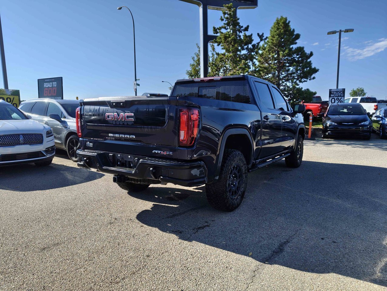 2026 GMC Sierra 1500 4WD Crew Cab 147 AT4X Grey Sherwood Park - photo #5