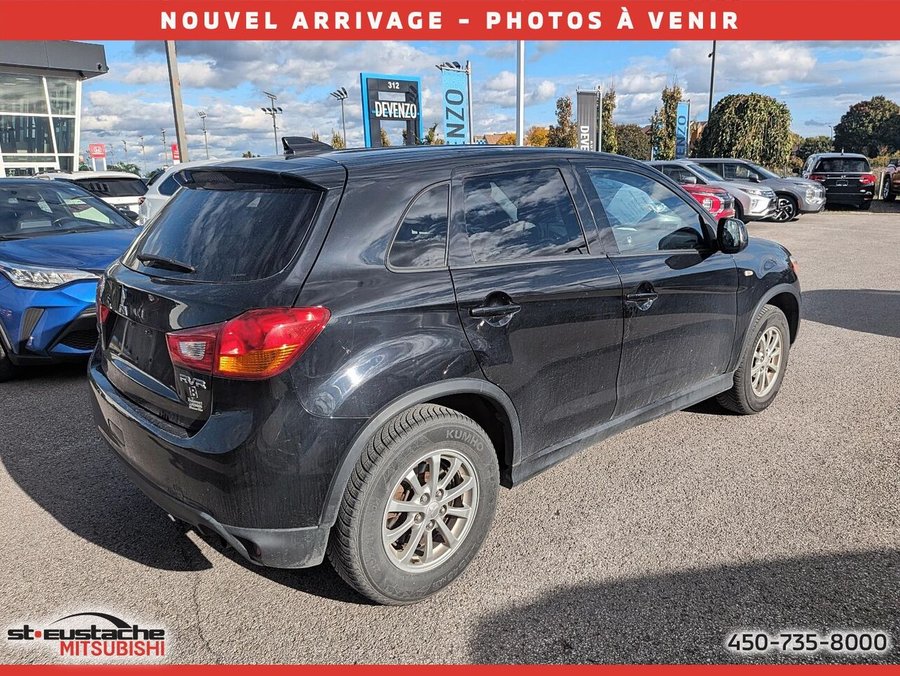Mitsubishi RVR SE 2.0L 4 portes 2RM CVT-SIÈGES CHAUFFANTS-CAMERA DE RECUL-BLUETOOTH 2017 Noir