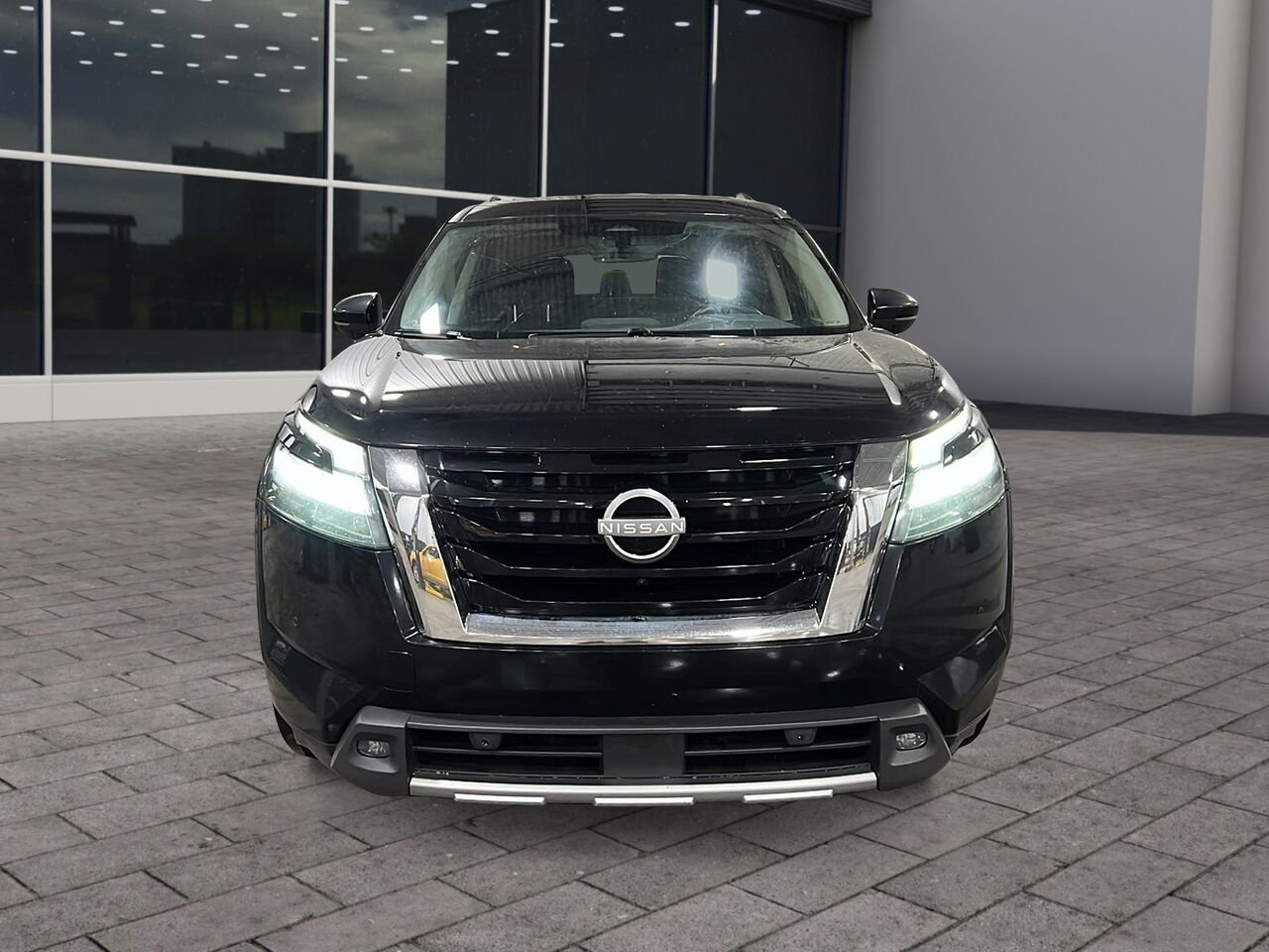 2024 Nissan Pathfinder Black Québec - photo #20