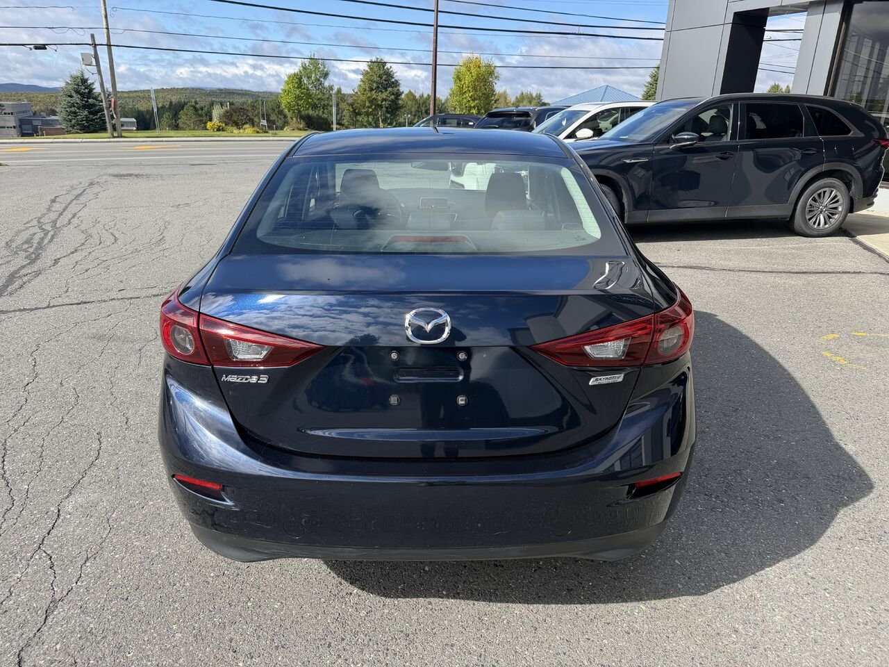 Mazda Mazda3 2015 Bleu Lac Mégantic - photo #3