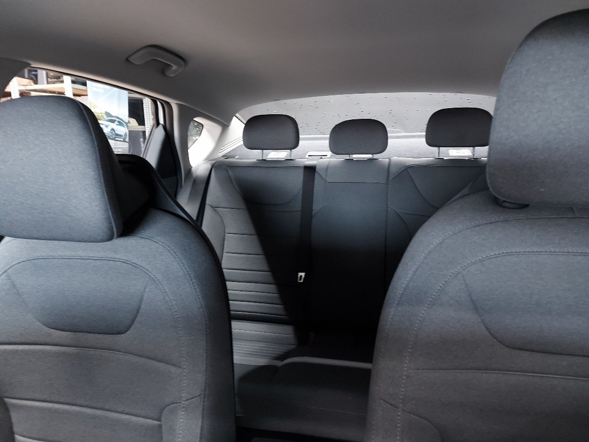 2025 Kia K4 Snow White Pearl Blainville - photo #18