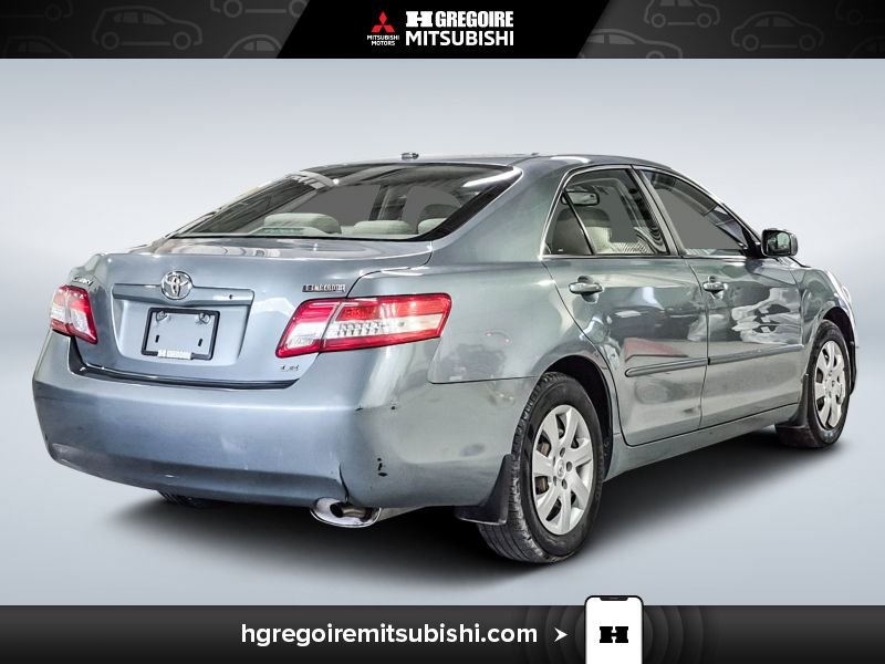 2010 Toyota Camry Green Blainville - photo #8