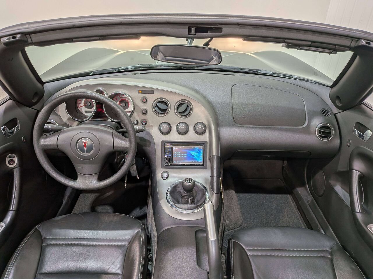 2007 Pontiac Solstice 2dr Convertible Black Val-David - photo #9