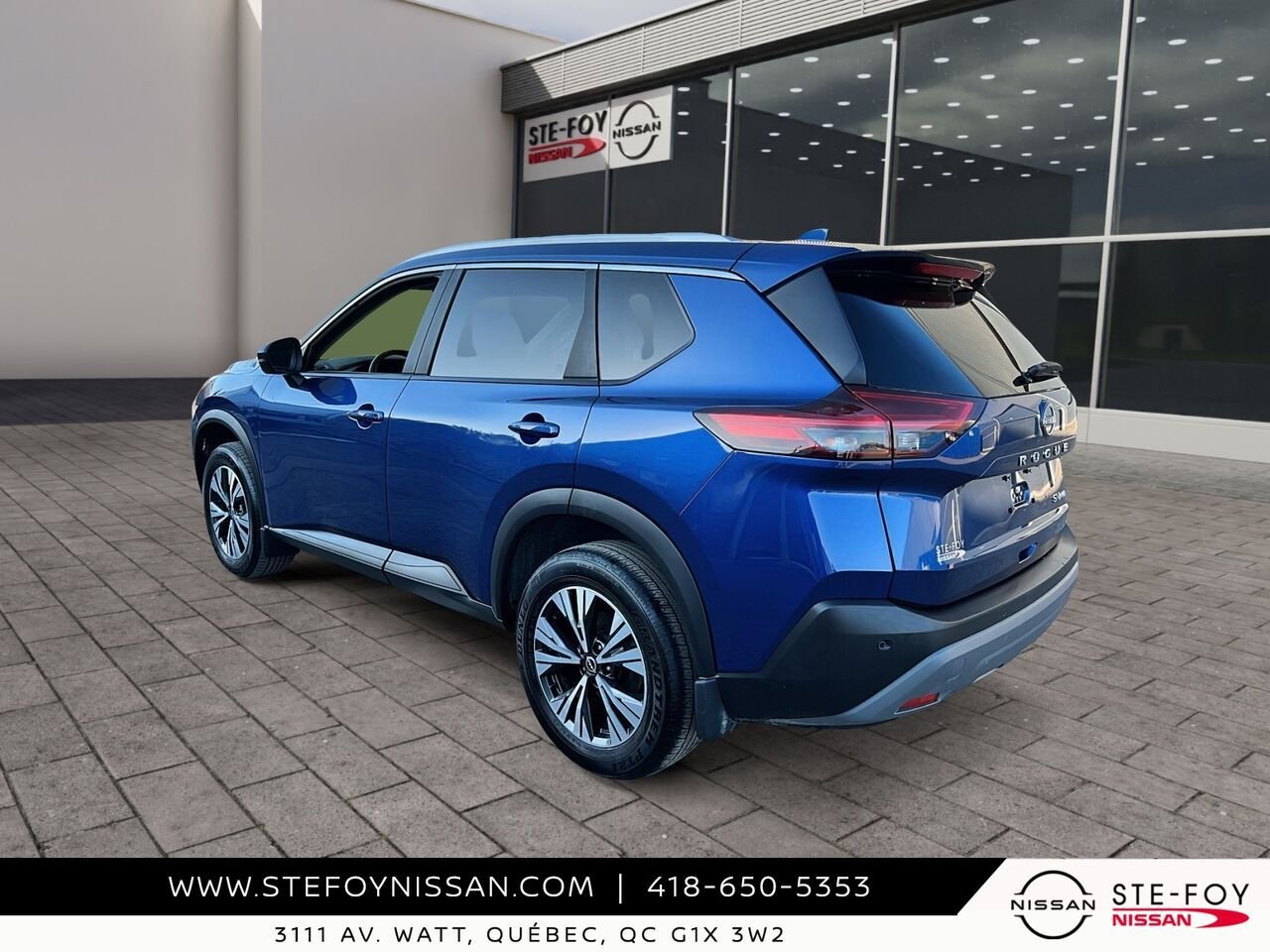 2023 Nissan Rogue SV TI Blue Ste-Foy - photo #3