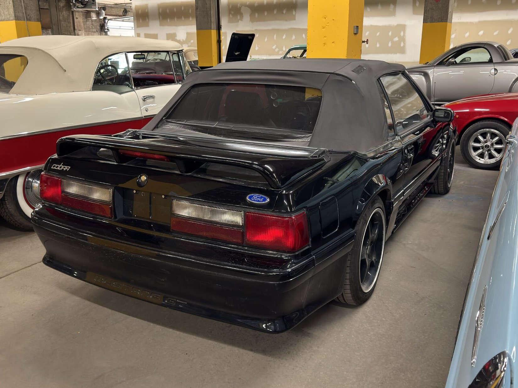 Ford Mustang 1989 Noir Montréal - photo #3