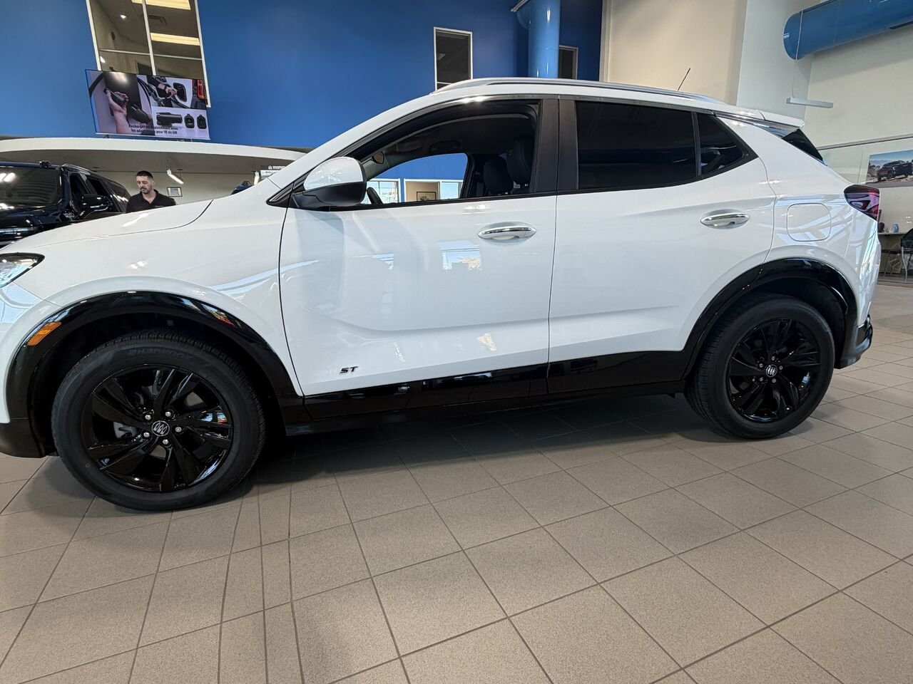 BUICK ENCORE GX SPORT TOURING Tourisme sport 4 portes TI 2025 Blanc Gatineau - photo #10