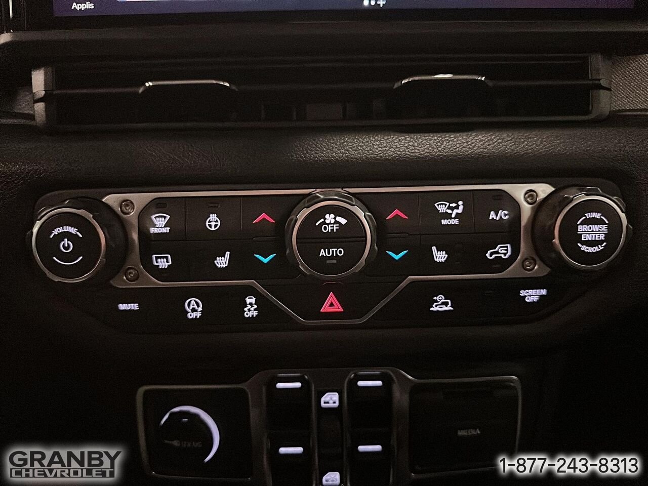 2024 Jeep Wrangler Sport S 4 portes 4x4 | 25-0786A Granby - photo #17