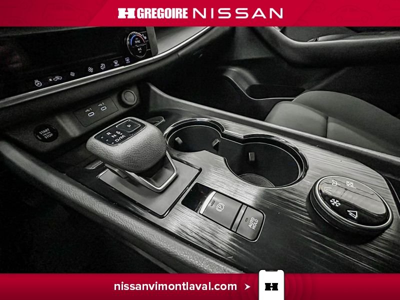Nissan Rogue 2024 Blanc Blainville - photo #18