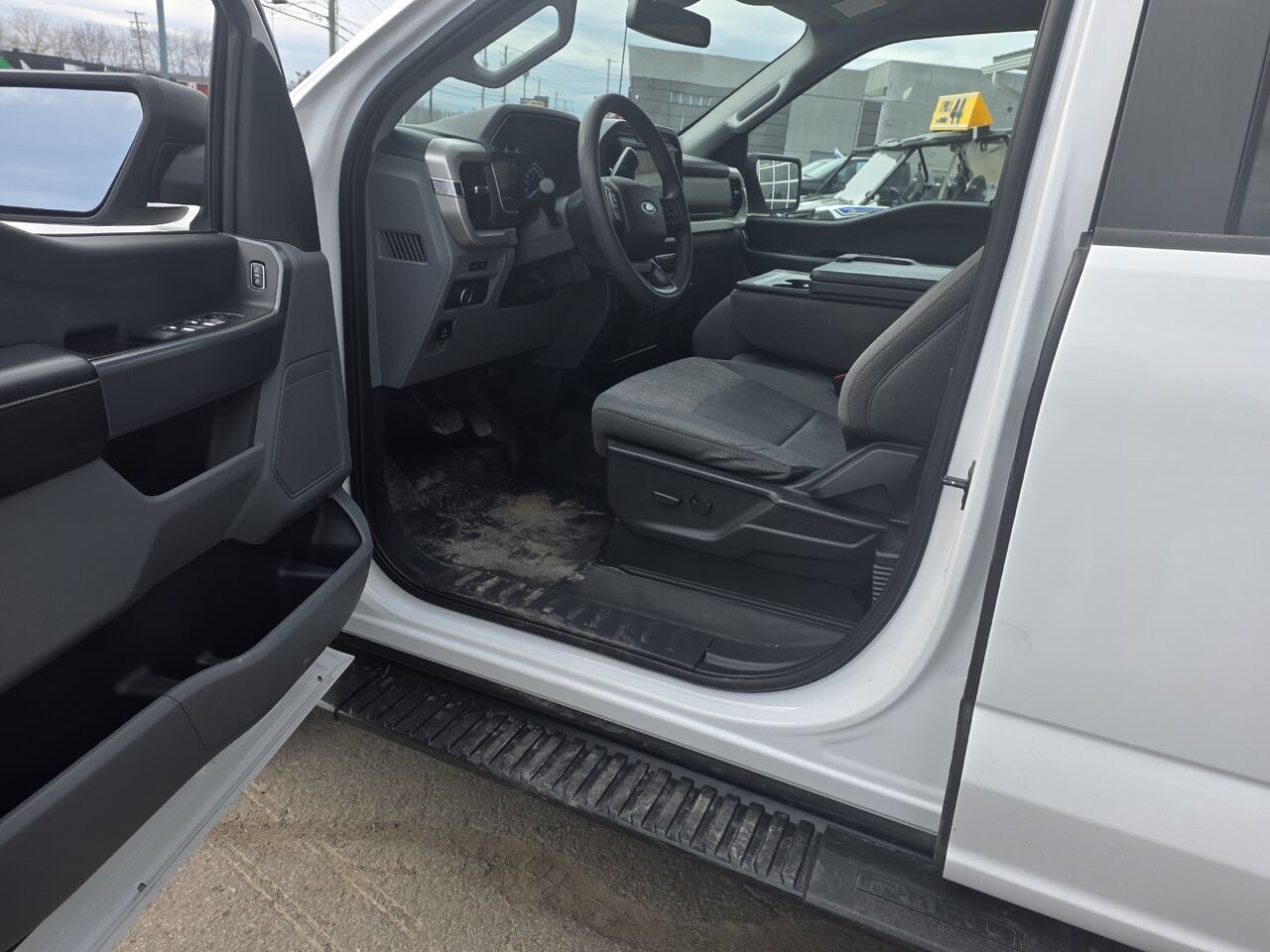 Ford F-150 2022 Blanc Longueuil, - photo #9