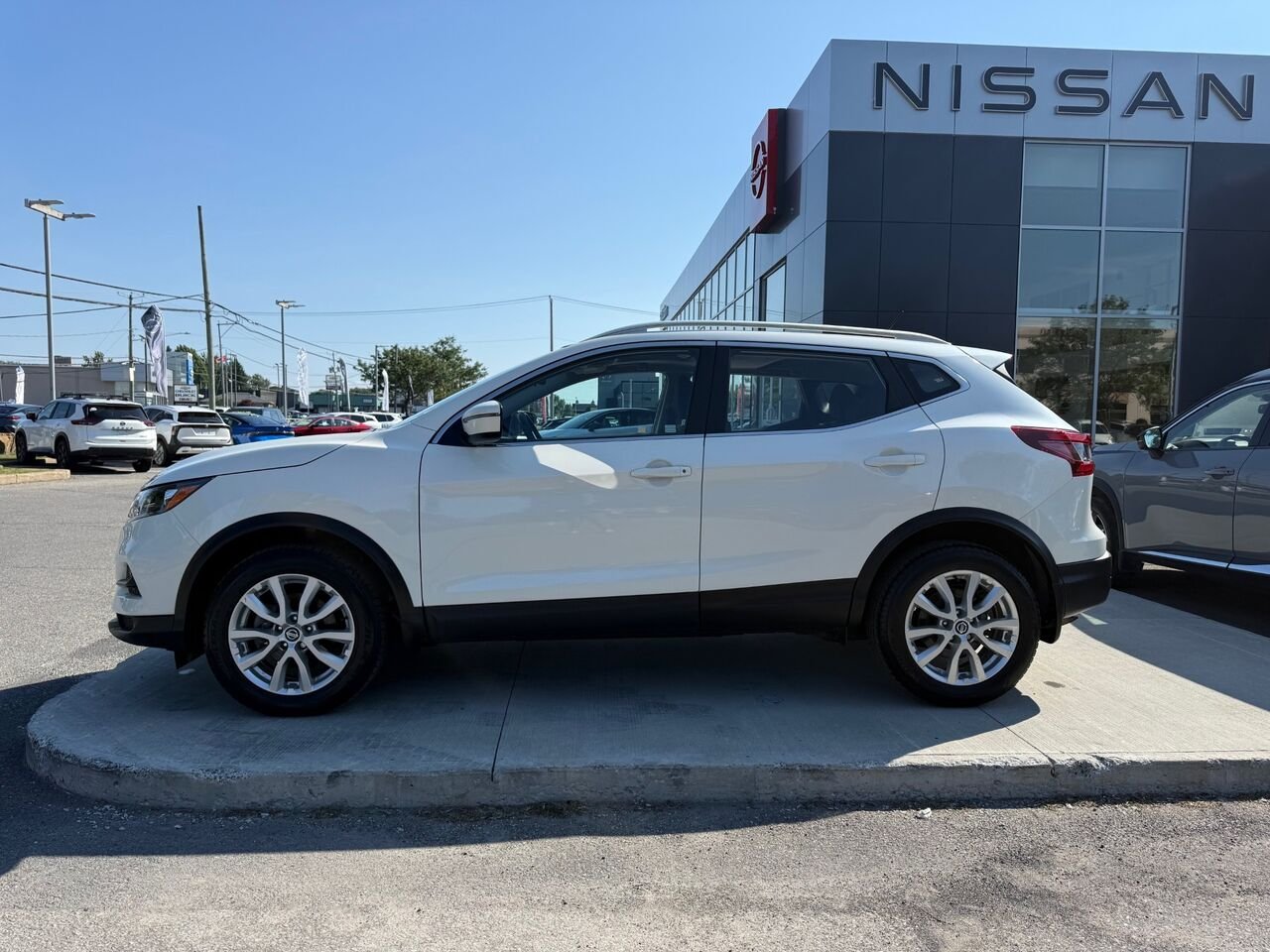 Nissan Qashqai SV AWD 2023 Blanc Châteauguay - photo #7