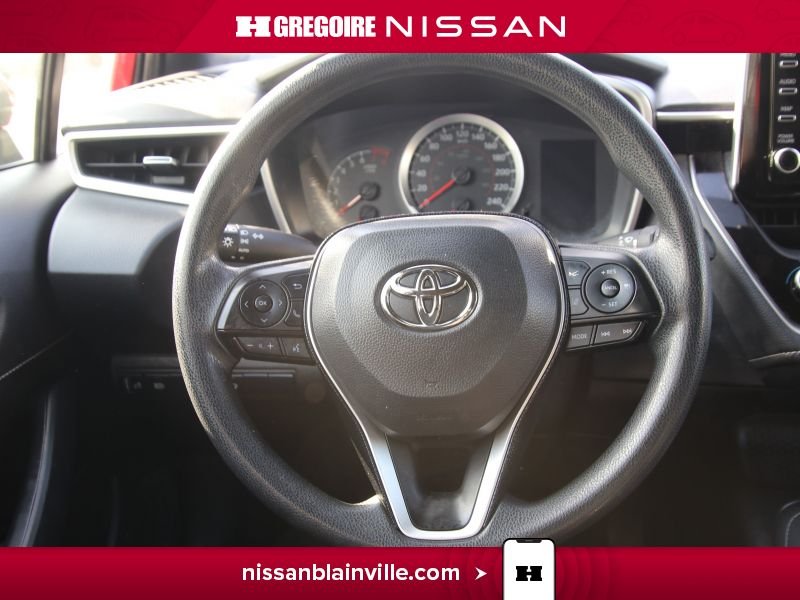 2021 Toyota Corolla Red Saint-Eustache - photo #19