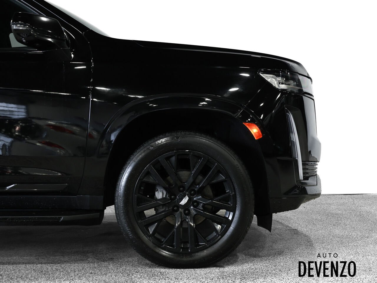 2022 Cadillac Escalade Black Saint-Eustache - photo #5