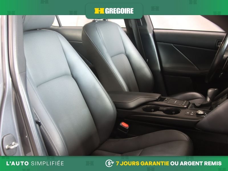 Lexus IS 2022 Gris Blainville - photo #30