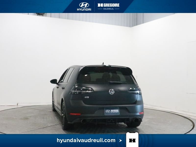 2018 Volkswagen Golf GTI Black Blainville - photo #7