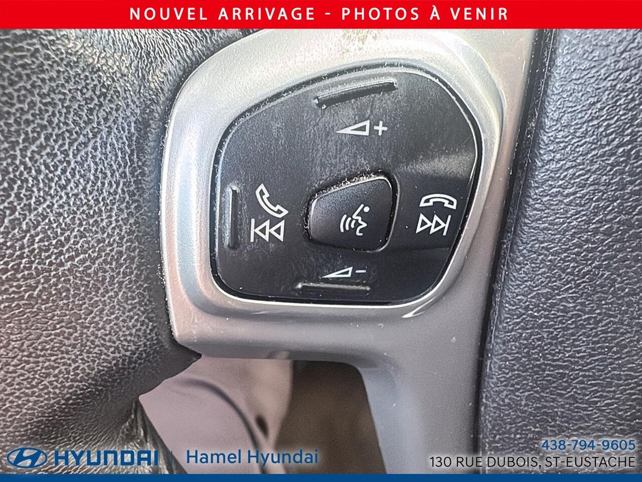 2015 Ford Fiesta Grey Saint-Eustache - photo #14