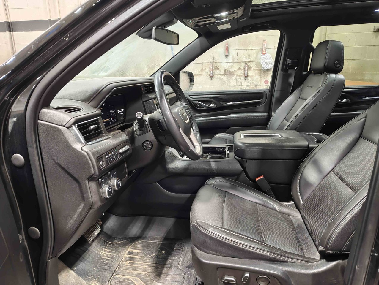 2022 GMC Yukon 4WD 4dr Denali Black Sherwood Park - photo #7