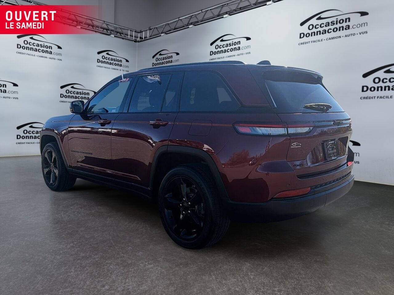 2023 Jeep Grand Cherokee Red  - photo #5