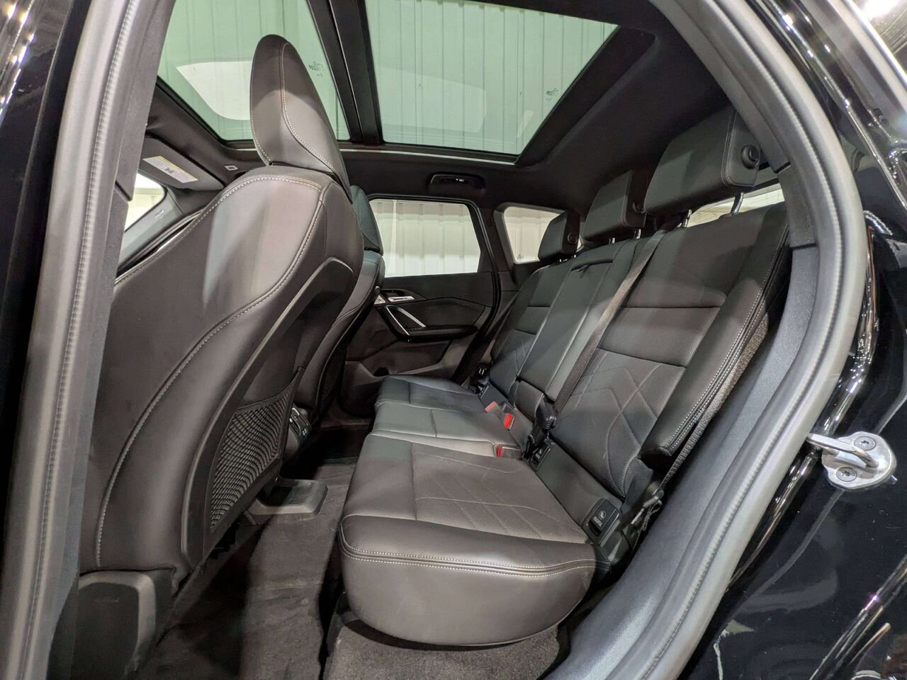 2024 BMW X1 xDrive28i Sports Activity Vehicle Black Val-David - photo #11