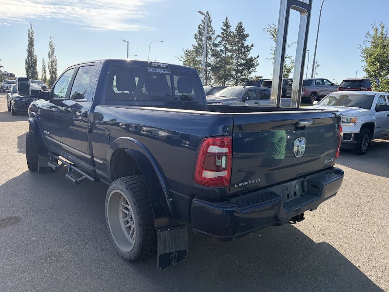 2019 Ram 2500 Limited 4x4 Crew Cab 6'4 Box Blue Sherwood Park - photo #3