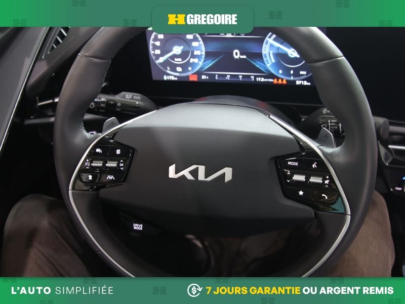 2024 Kia Niro Black Laval - photo #43