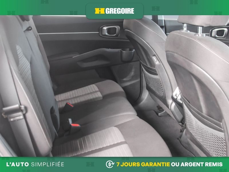 2022 Kia Sorento Grey Laval - photo #22