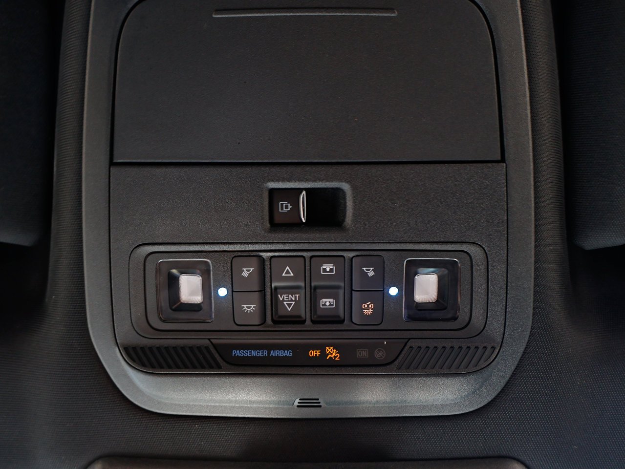 2022 Ford F-150 LARIAT 4WD SuperCrew 5.5' Box White Sherwood Park - photo #26