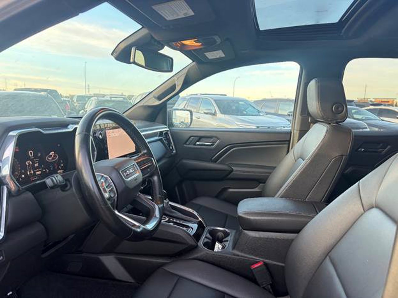 2024 GMC Canyon 4WD Crew Cab Elevation Black Sherwood Park - photo #5