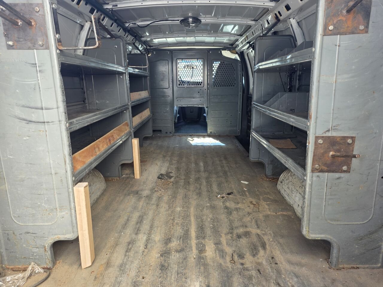 GMC Fourgonnette Savana utilitaire 2015 Blanc Longueuil, - photo #5