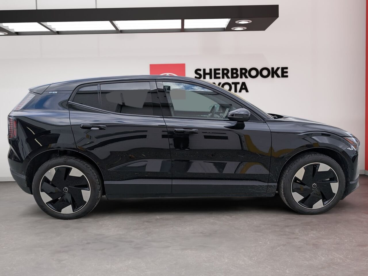 2025 Volvo EX30 YV4EK3ZL4SS108379 Black Sherbrooke - photo #2