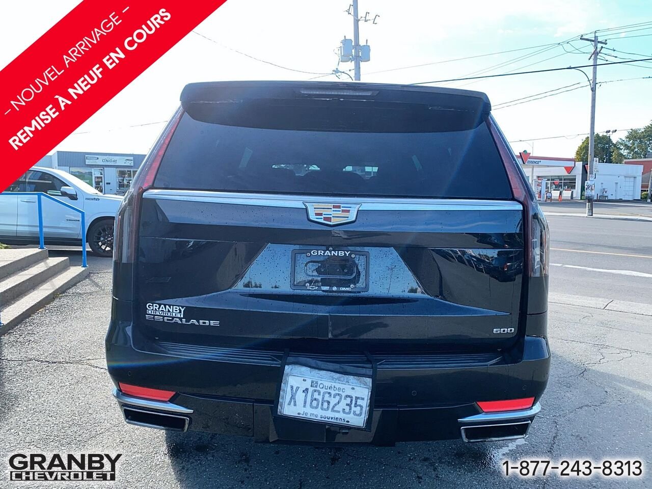 2023 Cadillac Escalade ESV Luxe 4 portes 4RM | G3887 Black Granby - photo #5