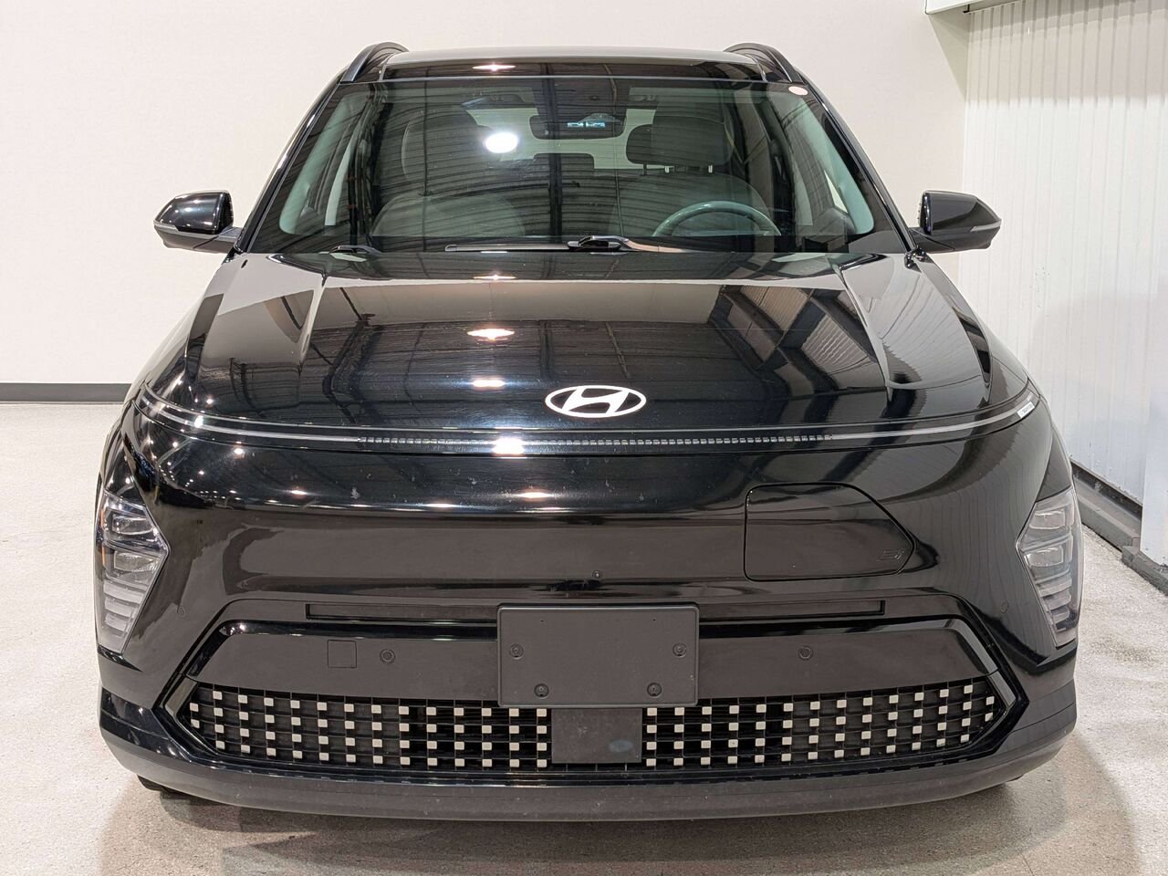 2024 Hyundai Kona Electric Ultimate FWD w/Sage-Green Interior Black Val-David - photo #3