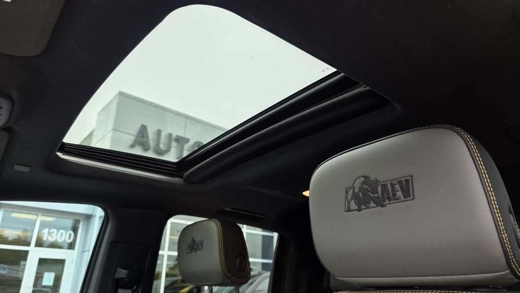 2025 CHEVROLET Colorado ZR2 Bison Alu-Cab Overland AEV Black Mont-Laurier - photo #28