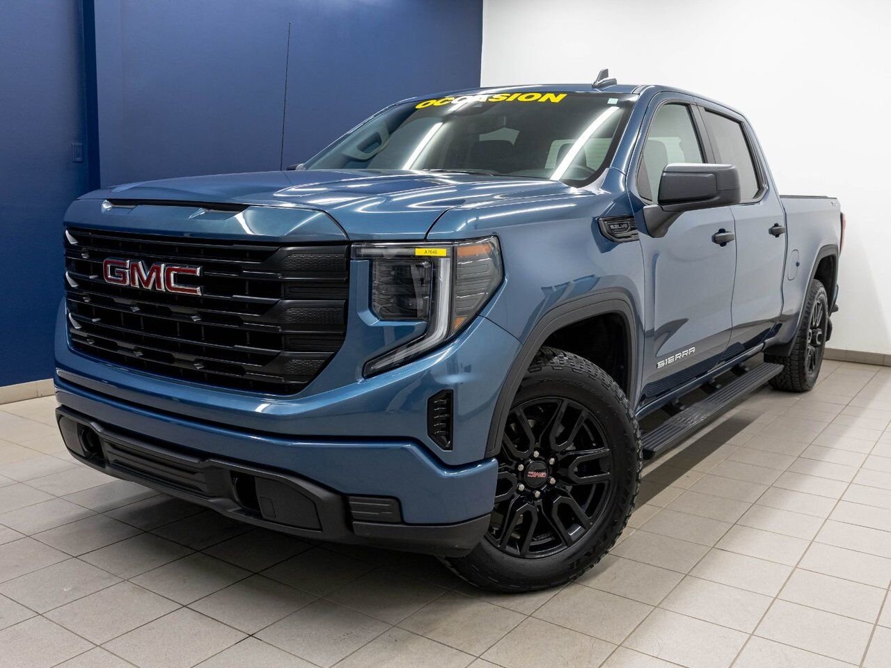 2024 GMC Sierra 1500 PRO X31 CREW 4X4 V8 *ÉDITION GRAPHITE* BEDLINER Grey Saint-Jérôme - photo #0