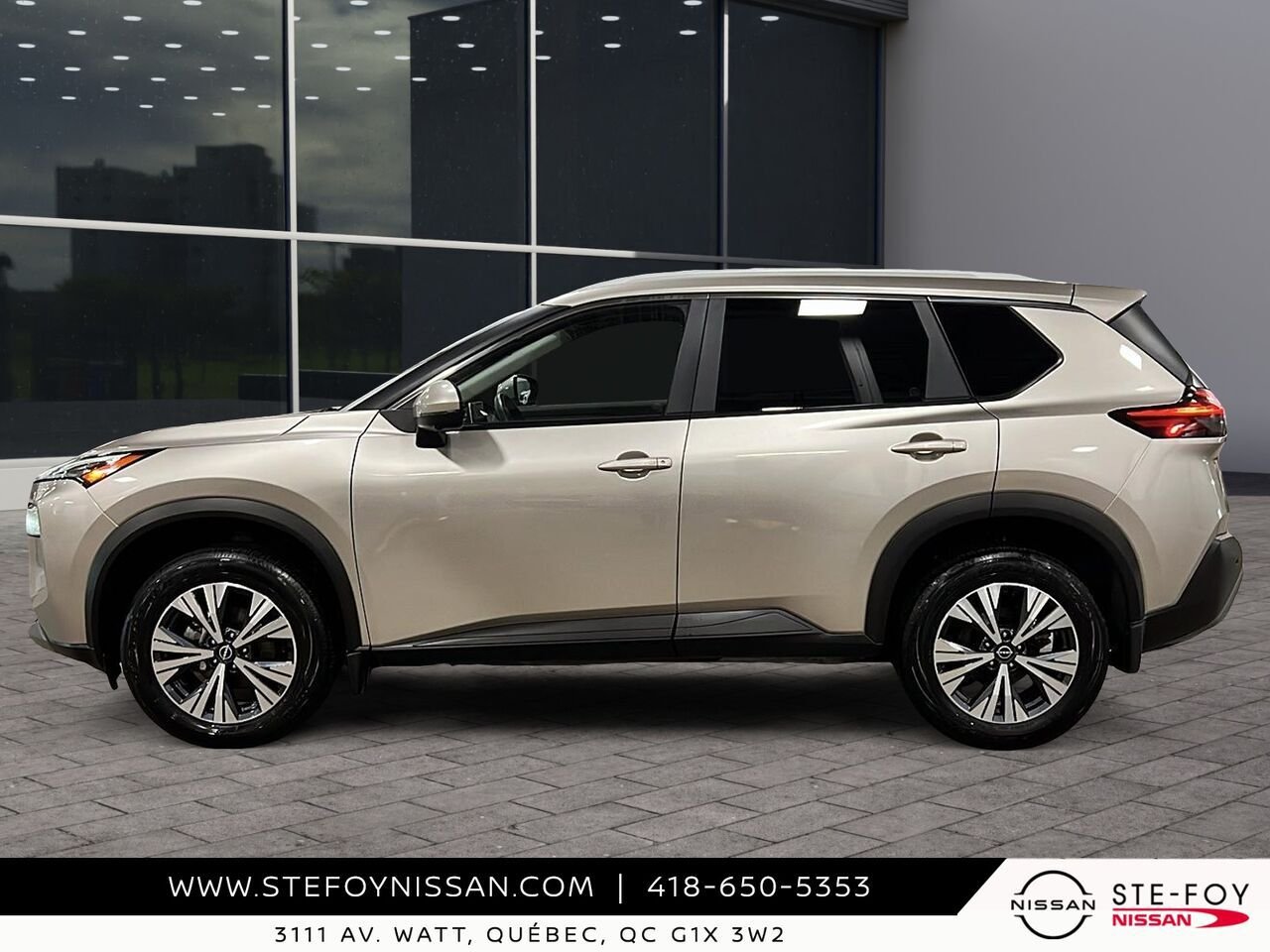 2023 Nissan Rogue SV TI Silver Ste-Foy - photo #4