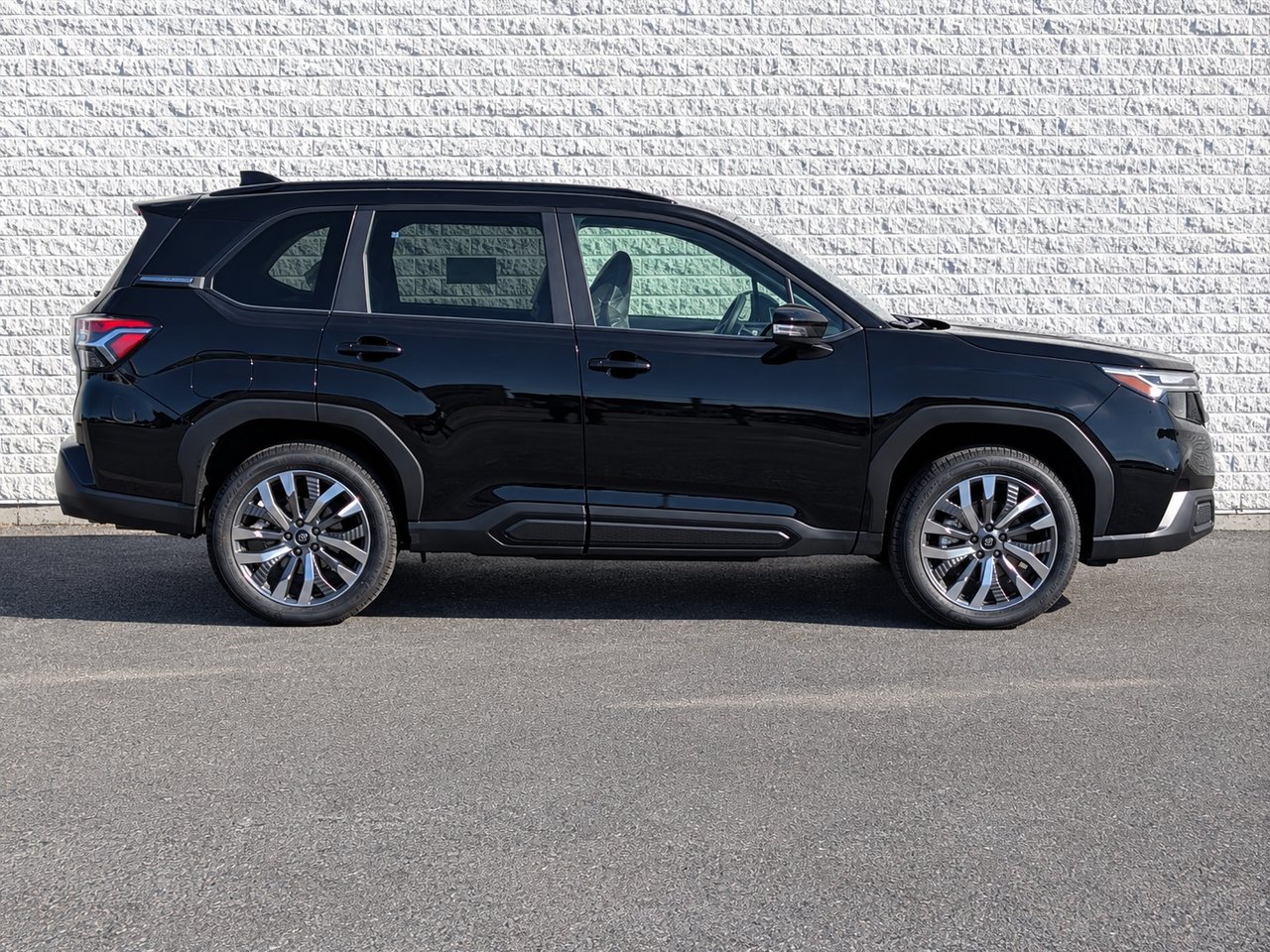 SUBARU Forester PREMIER 2026 Cristal noir silice Saint-Hyacinthe - photo #2