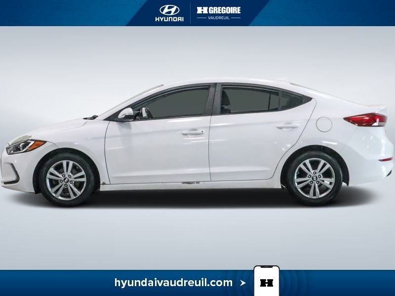 2018 Hyundai Elantra White Blainville - photo #5