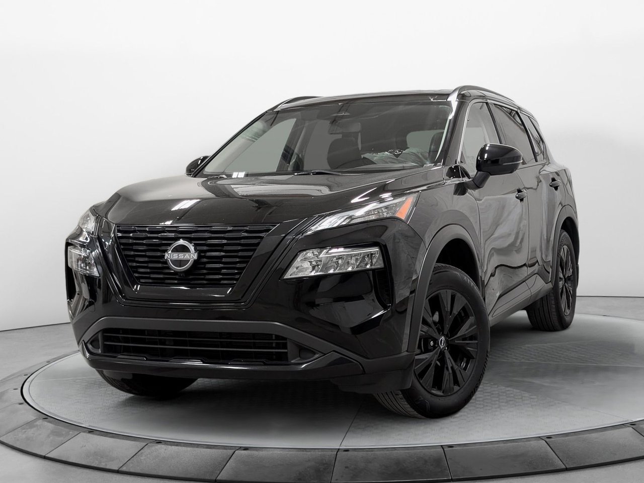 2023 Nissan Rogue SV avec ensemble Toit ouvrant Saint-Eustache - photo #0
