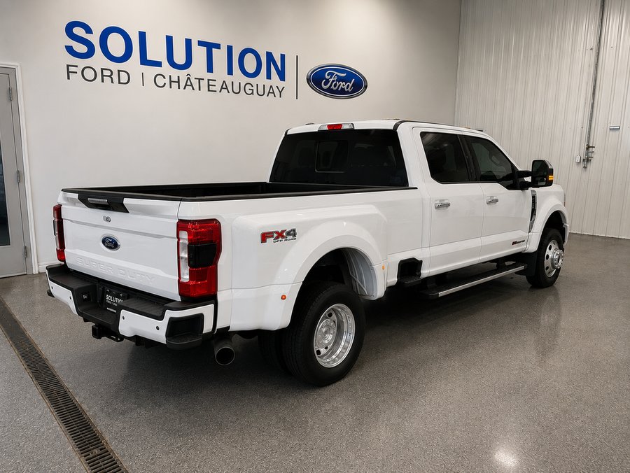 2024 Ford Super Duty F-450 DRW KING RANCH 2024 White