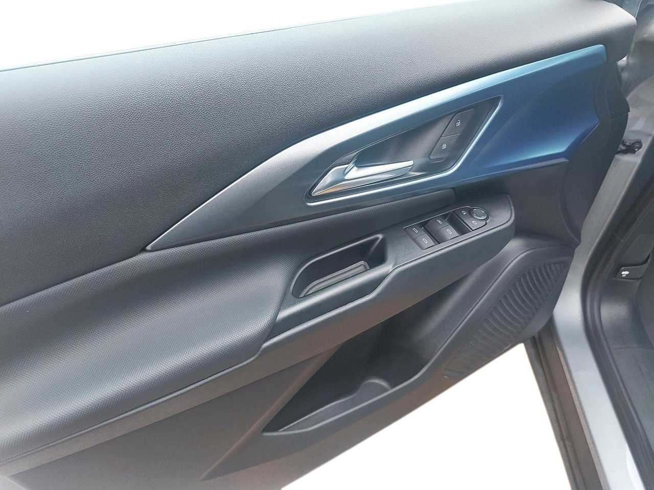 Chevrolet Equinox EV LT 2024 Gris Baie-Comeau - photo #10