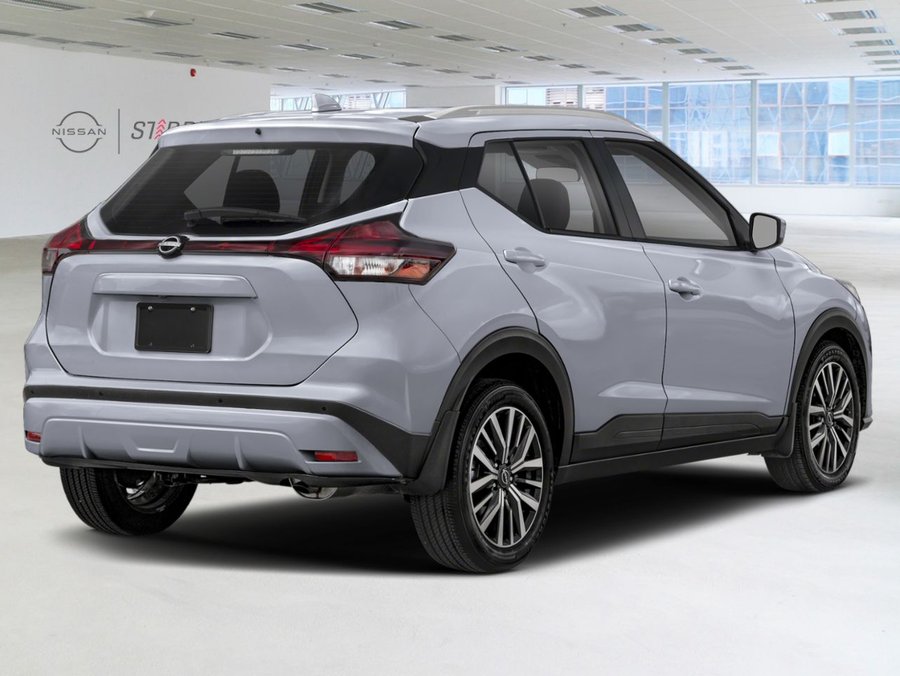 2025 Nissan Kicks Play SV TA Boulder Grey Pearl