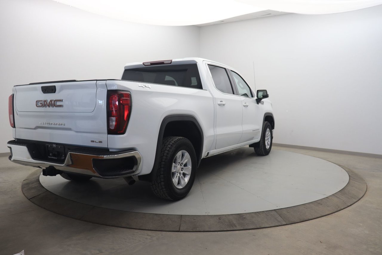 2022 GMC Sierra 1500 SLE White Baie-Comeau - photo #3