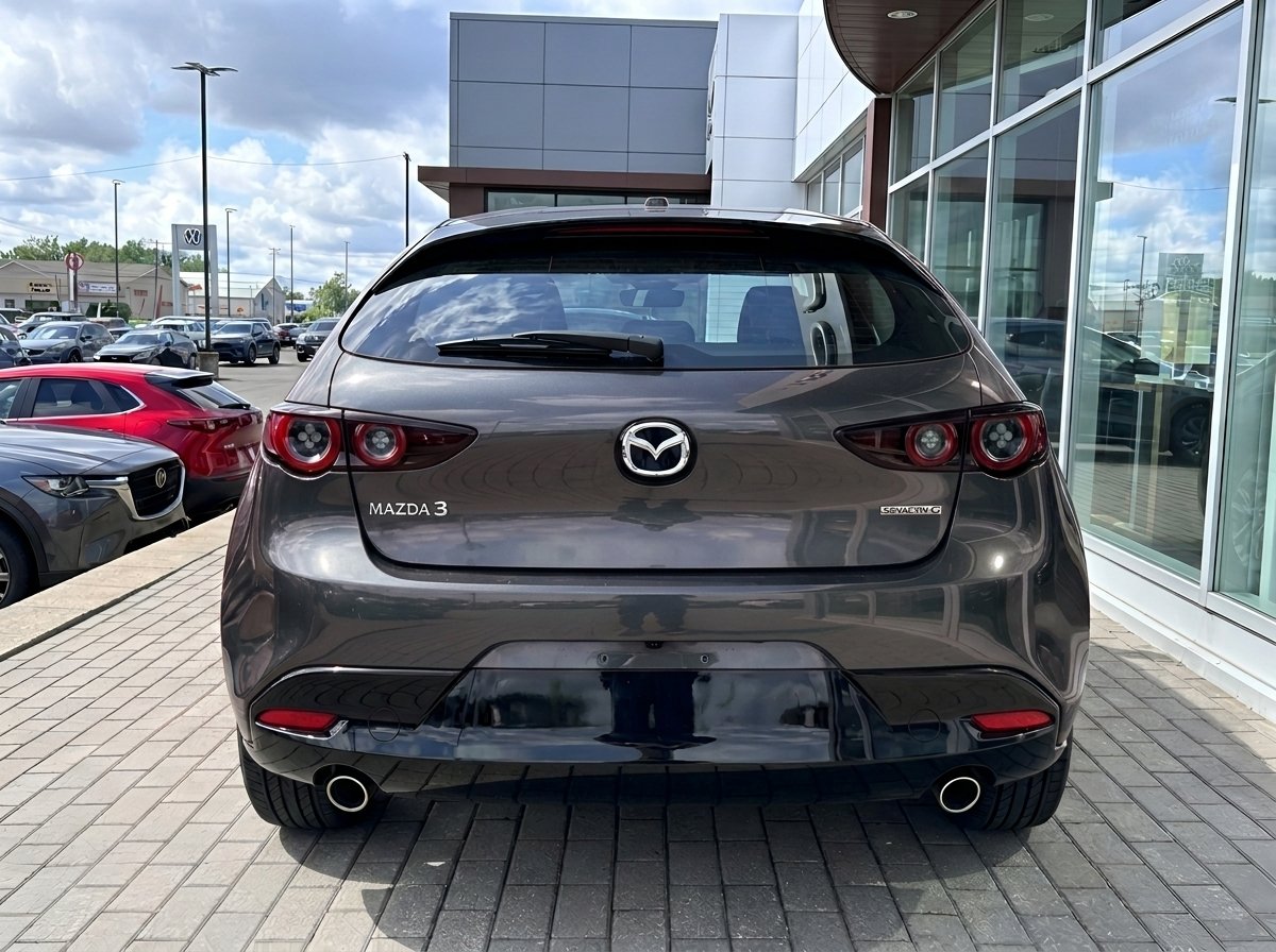 MAZDA Mazda3 Sport 2026 Gris mécanique métallisé Notre-Dame-des-Prairies - photo #9