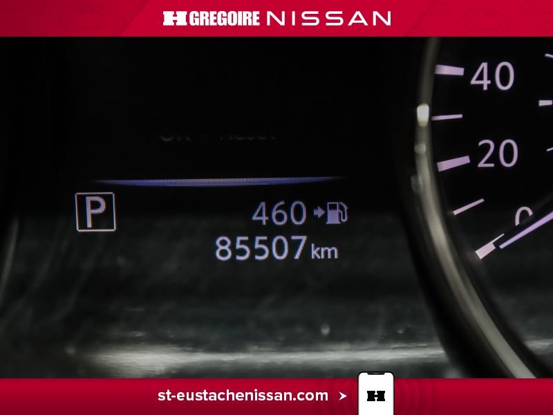 2017 Nissan Qashqai Red Laval - photo #14