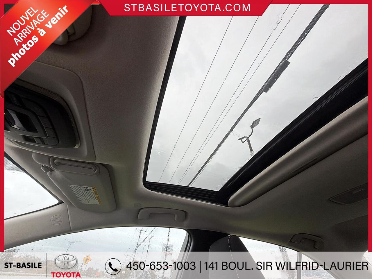 TOYOTA COROLLA 2024 Blanc Saint-Basile-le-Grand - photo #7