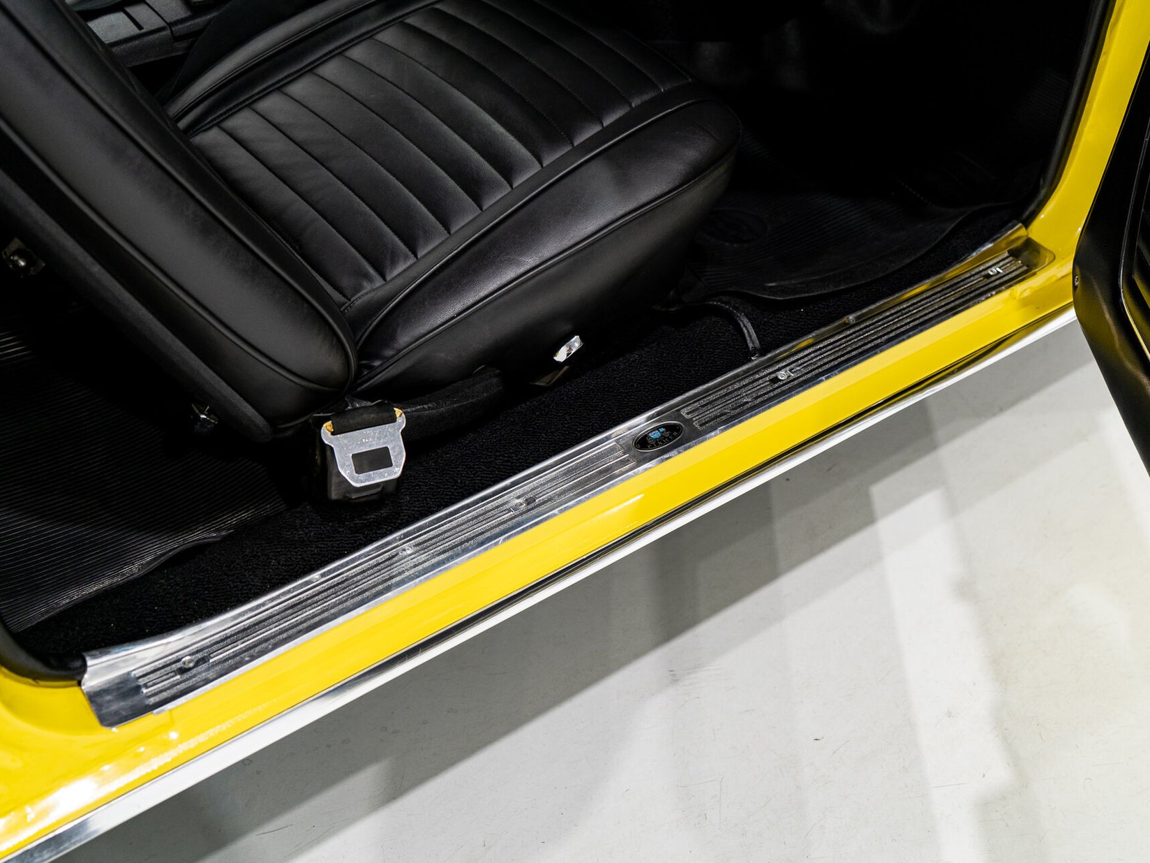 Chevrolet Camaro SS **PRIX EN USD** With factory A/C 1969 Jaune Montréal - photo #60