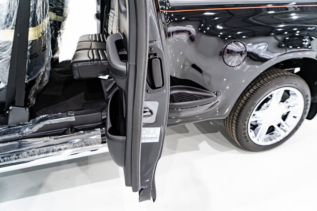 Ford F-150 Harley Davidson Edition In Delivery Packaging 2000 Noir Montréal - photo #96